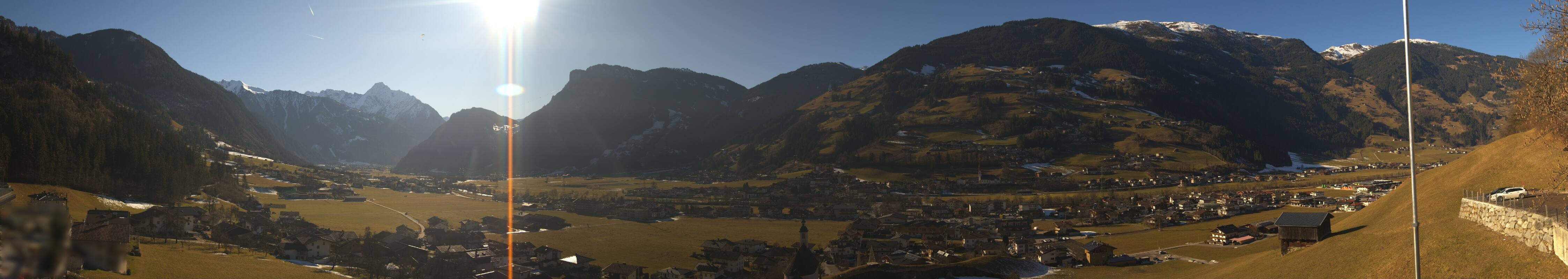 Archiv Foto Webcam Blick von Bichl auf Mayrhofen