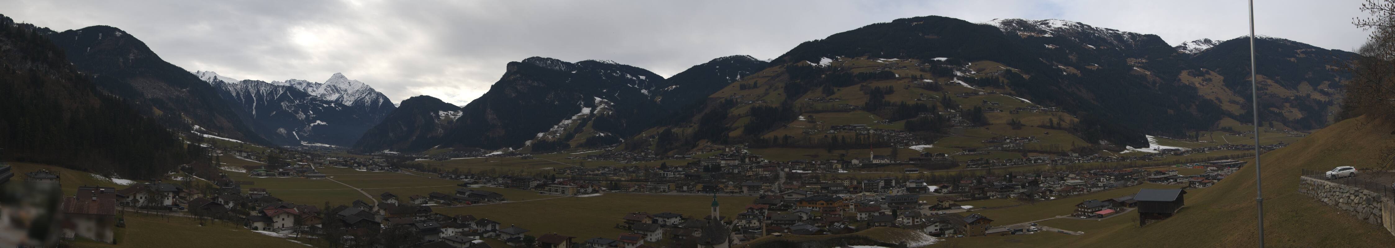 Archiv Foto Webcam Blick von Bichl auf Mayrhofen