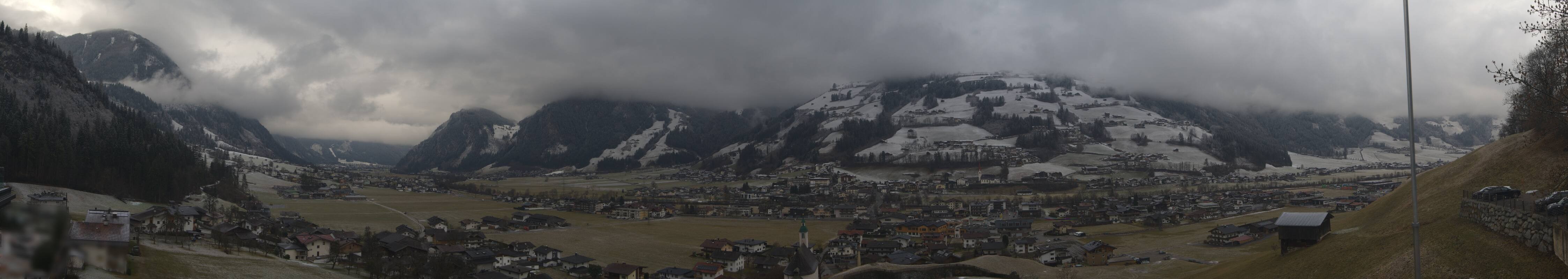 Archiv Foto Webcam Blick von Bichl auf Mayrhofen