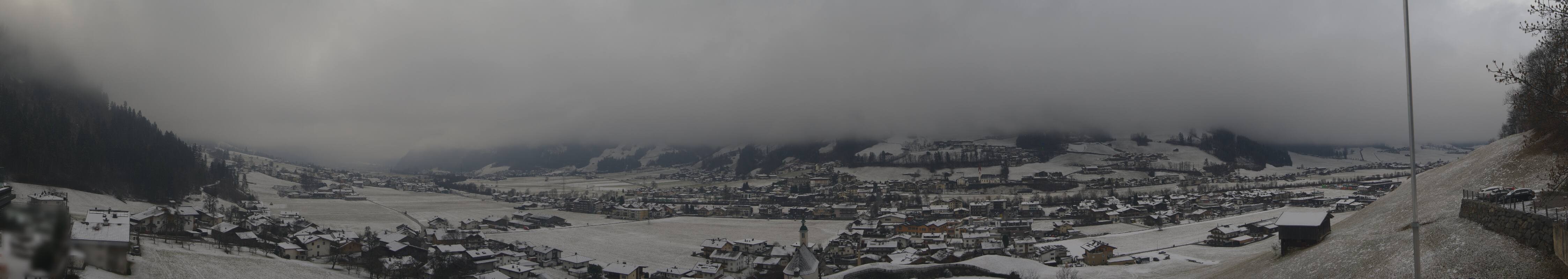 Archived image Webcam Panoramic View Mayrhofen