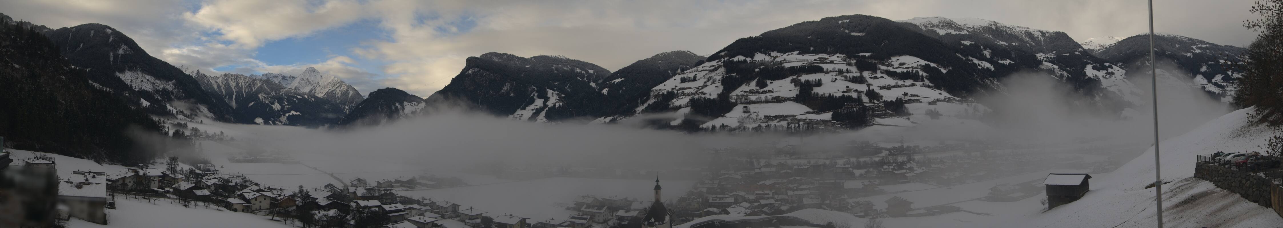 Archiv Foto Webcam Blick von Bichl auf Mayrhofen