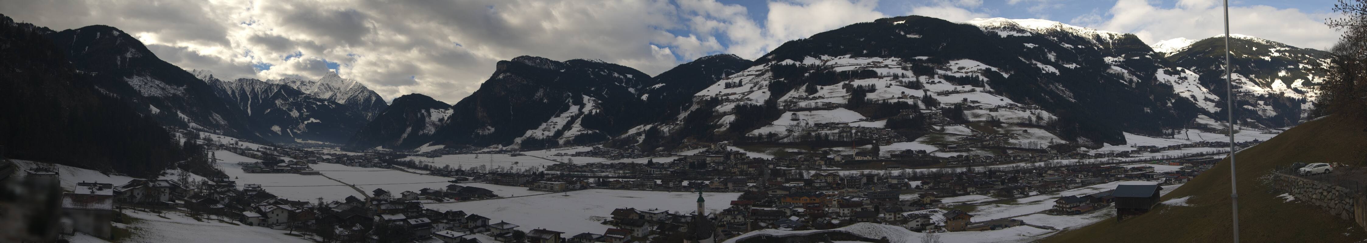 Archiv Foto Webcam Blick von Bichl auf Mayrhofen