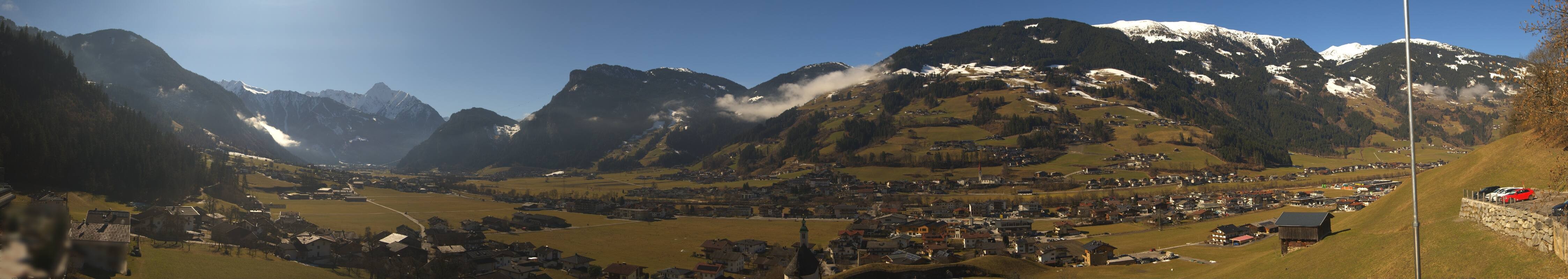 Archiv Foto Webcam Blick von Bichl auf Mayrhofen