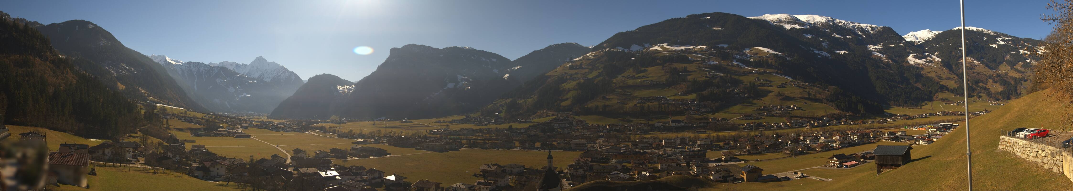Archiv Foto Webcam Blick von Bichl auf Mayrhofen