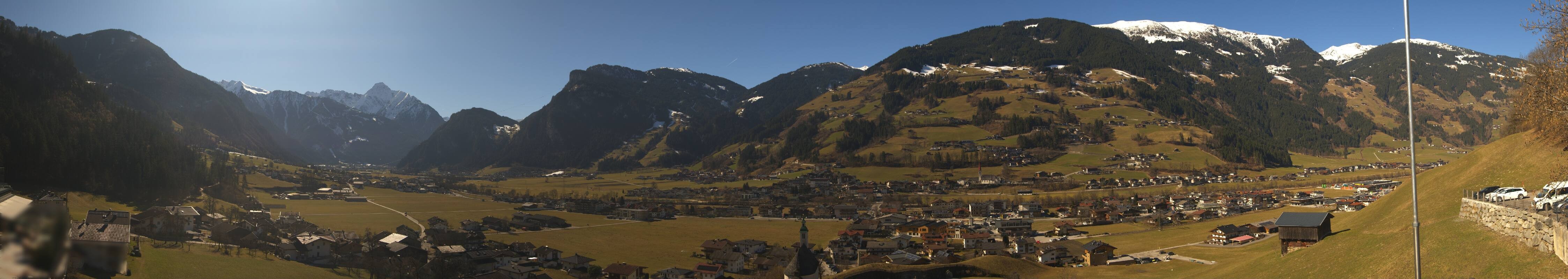 Archiv Foto Webcam Blick von Bichl auf Mayrhofen