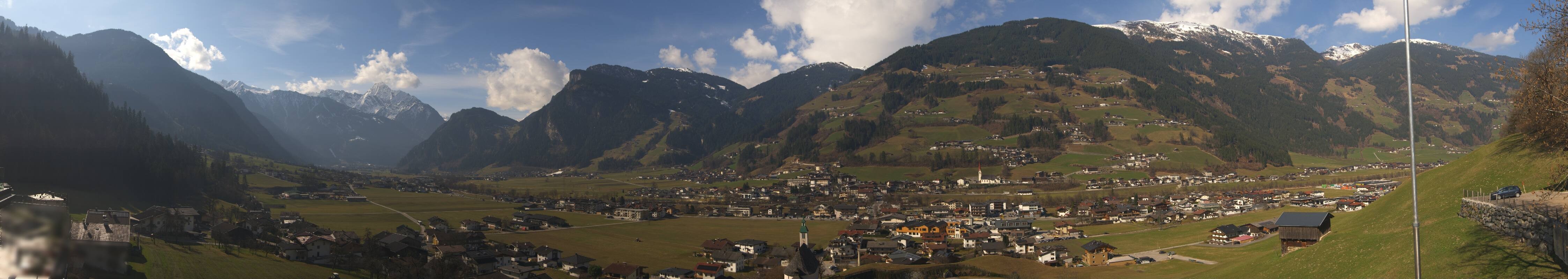 Archiv Foto Webcam Blick von Bichl auf Mayrhofen