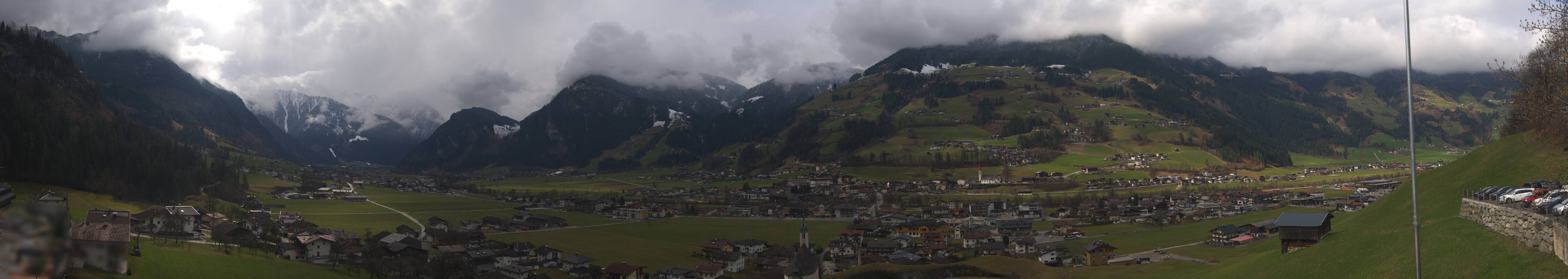 Archiv Foto Webcam Blick von Bichl auf Mayrhofen