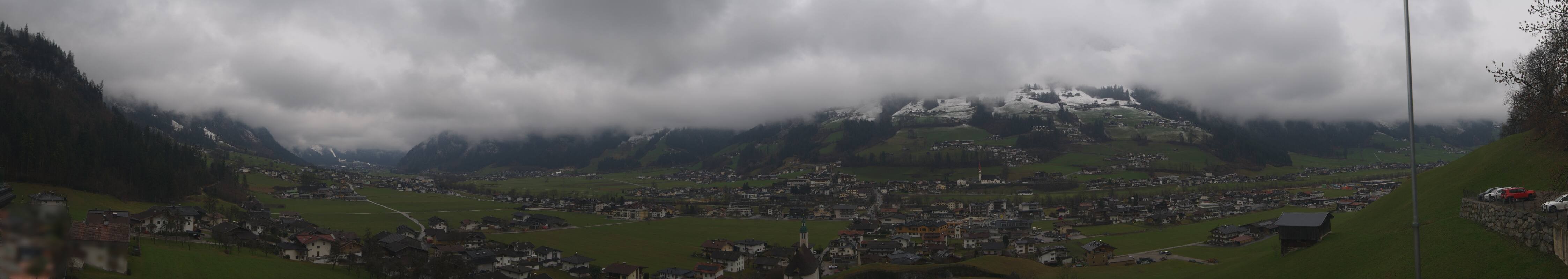 Archiv Foto Webcam Blick von Bichl auf Mayrhofen