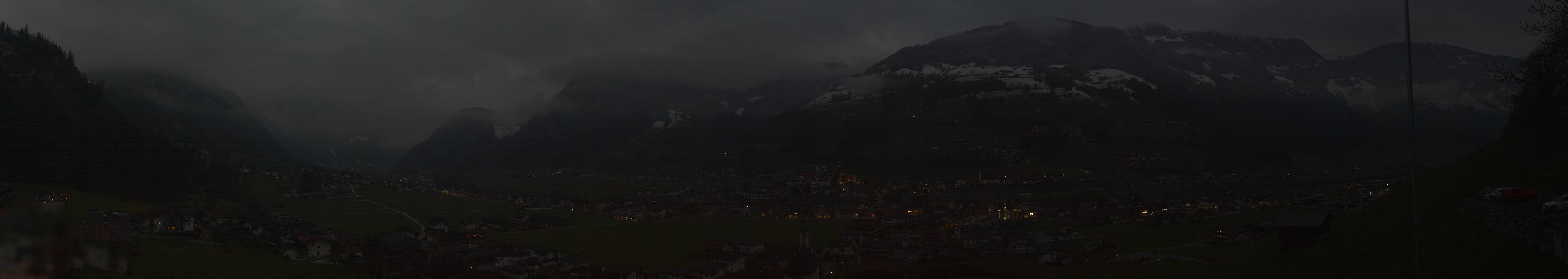 Archiv Foto Webcam Blick von Bichl auf Mayrhofen