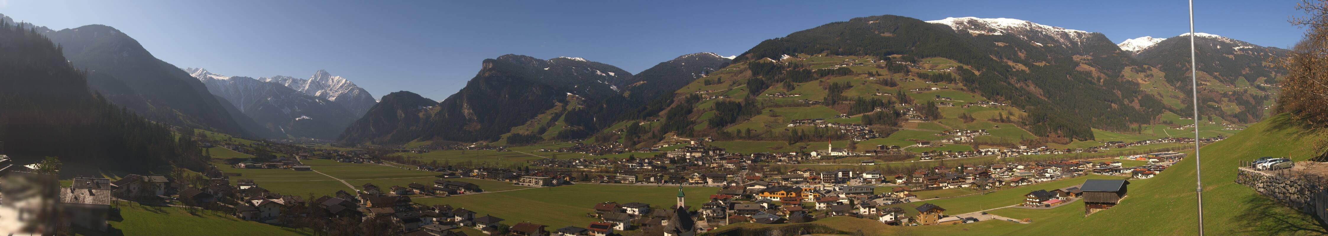 Archiv Foto Webcam Blick von Bichl auf Mayrhofen