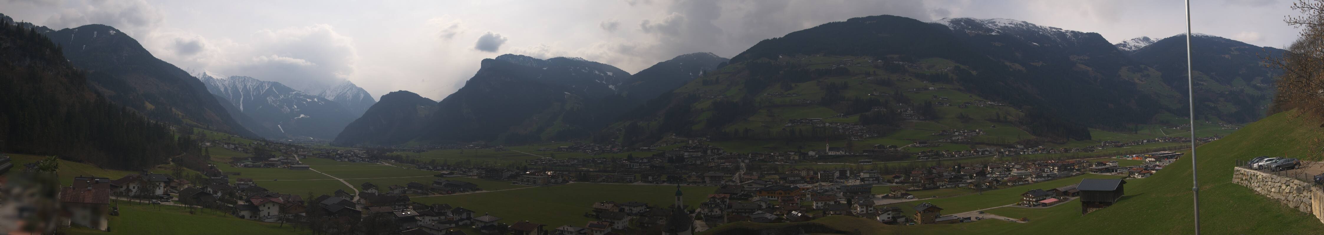 Archiv Foto Webcam Blick von Bichl auf Mayrhofen