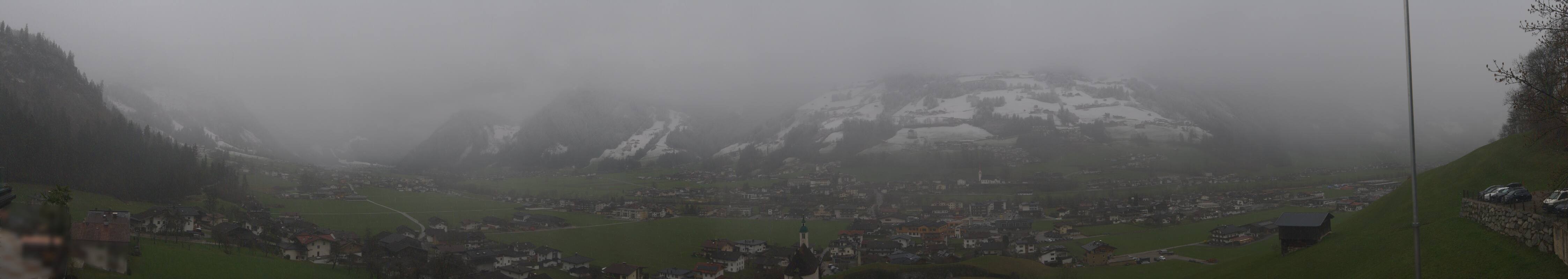 Archiv Foto Webcam Blick von Bichl auf Mayrhofen
