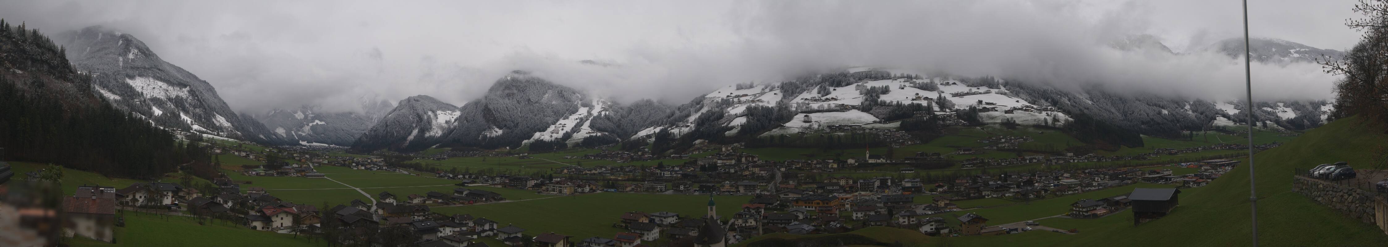 Archiv Foto Webcam Blick von Bichl auf Mayrhofen