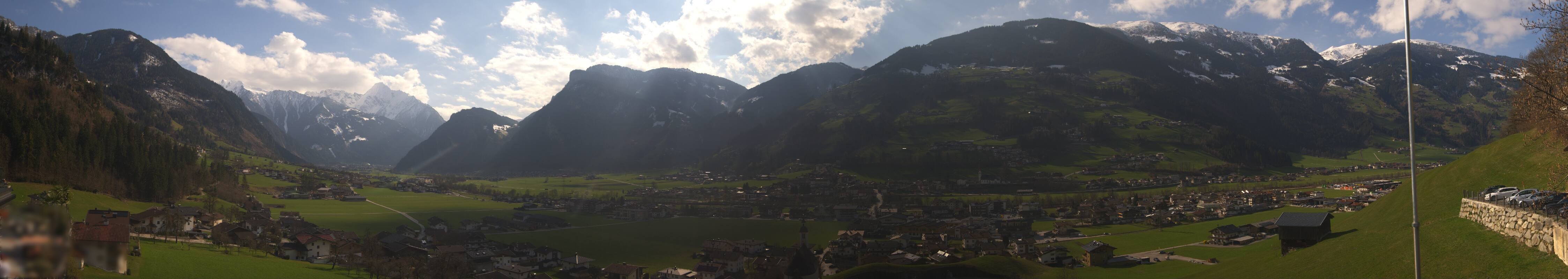 Archiv Foto Webcam Blick von Bichl auf Mayrhofen