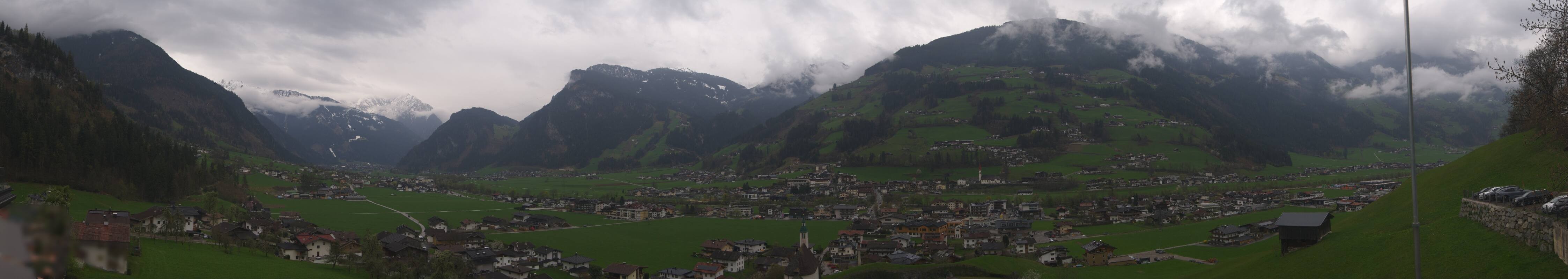 Archiv Foto Webcam Blick von Bichl auf Mayrhofen