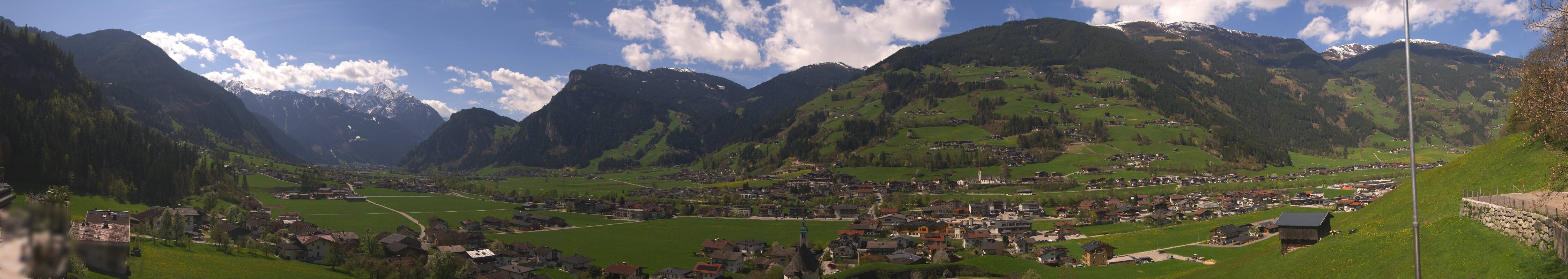 Archiv Foto Webcam Blick von Bichl auf Mayrhofen