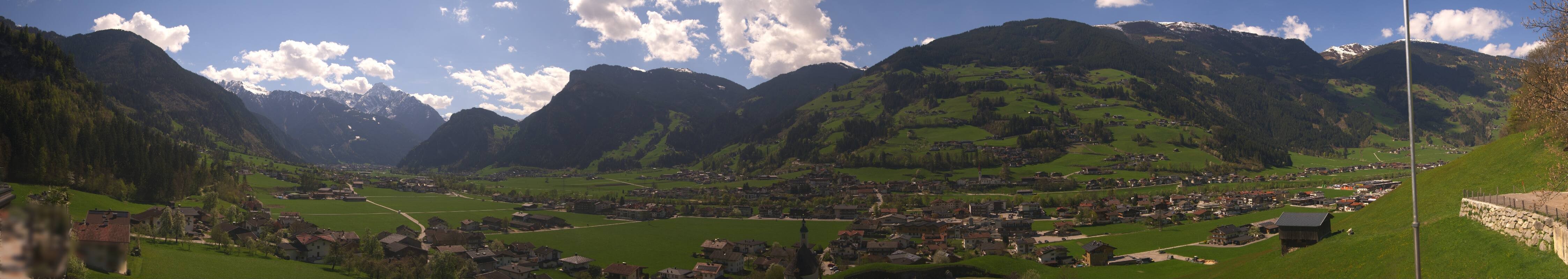 Archiv Foto Webcam Blick von Bichl auf Mayrhofen