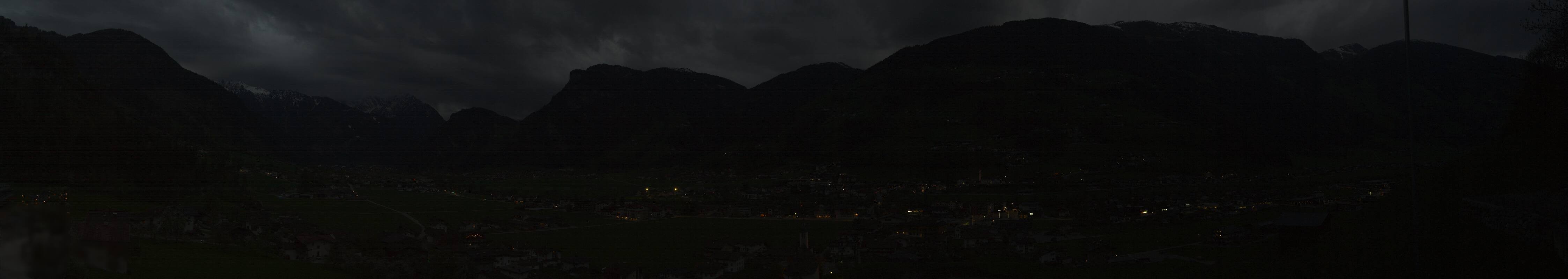 Archiv Foto Webcam Blick von Bichl auf Mayrhofen