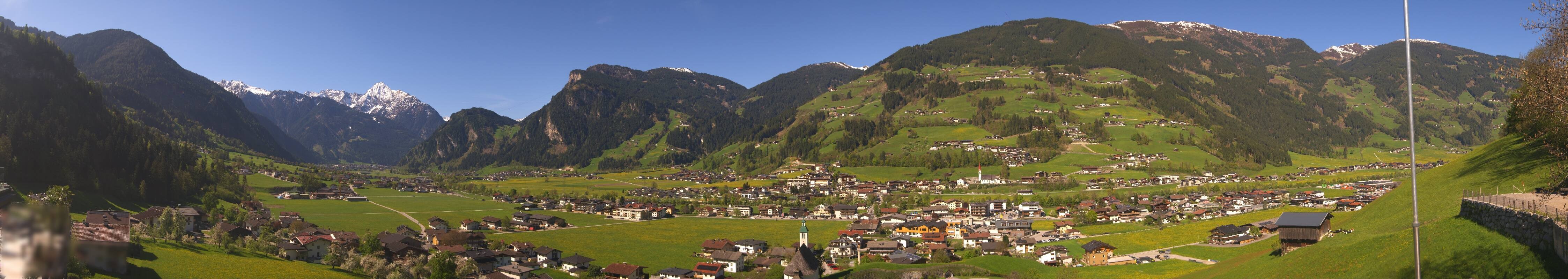 Archiv Foto Webcam Blick von Bichl auf Mayrhofen