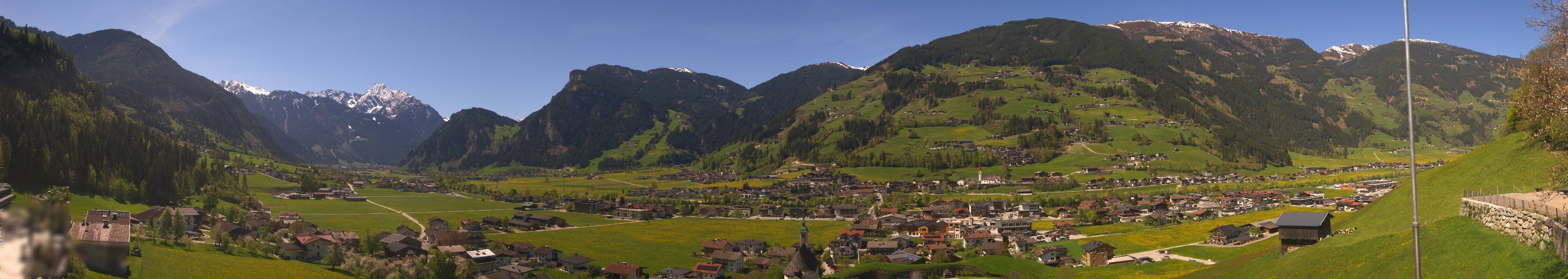 Archiv Foto Webcam Blick von Bichl auf Mayrhofen