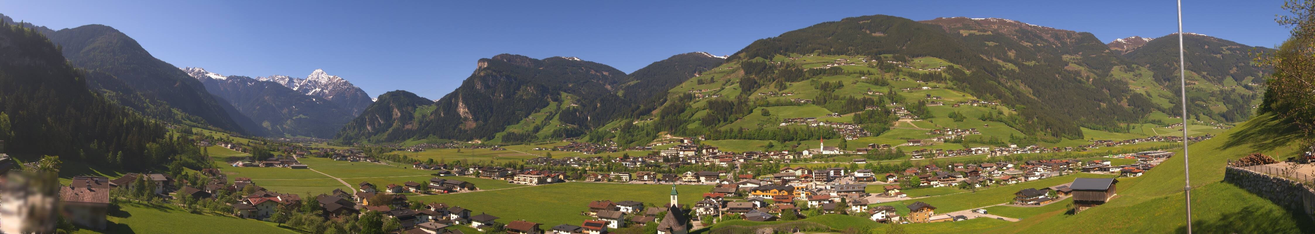 Archiv Foto Webcam Blick von Bichl auf Mayrhofen