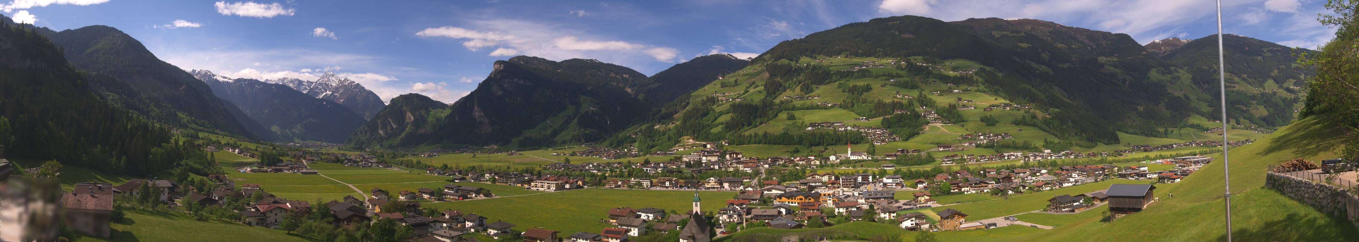 Archiv Foto Webcam Blick von Bichl auf Mayrhofen