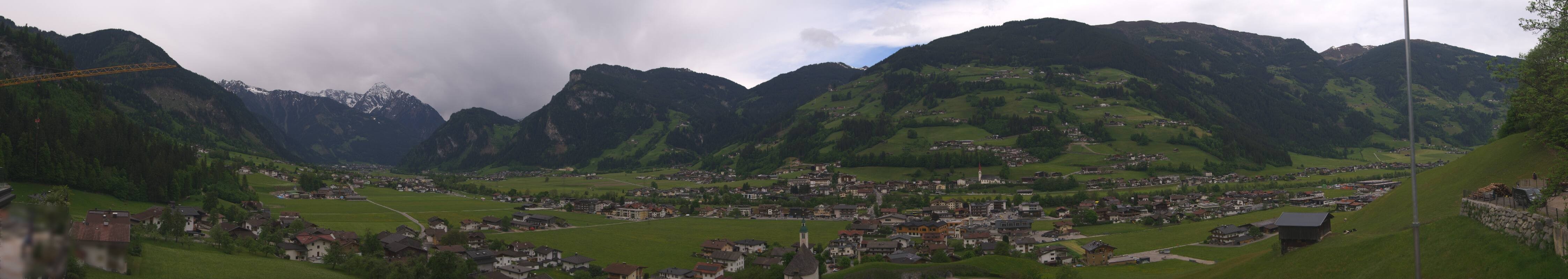 Archiv Foto Webcam Blick von Bichl auf Mayrhofen