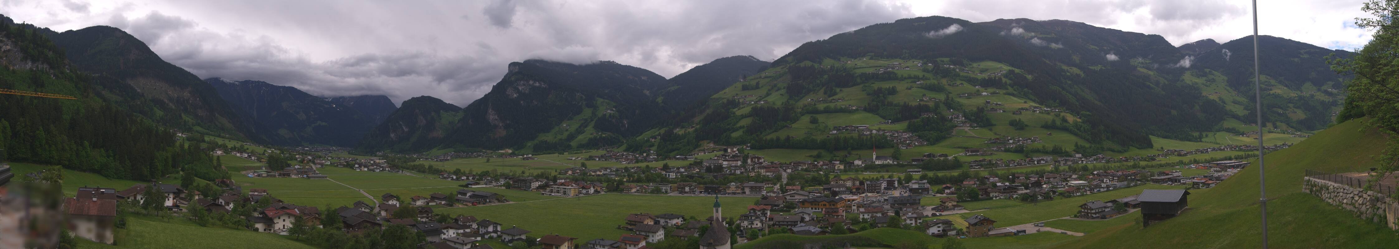 Archiv Foto Webcam Blick von Bichl auf Mayrhofen