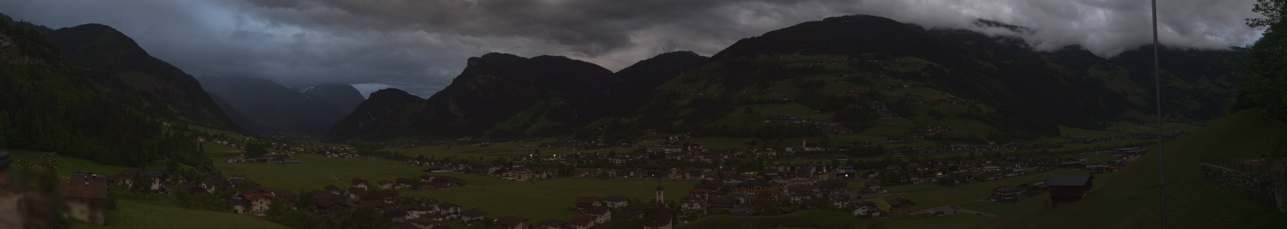 Archiv Foto Webcam Blick von Bichl auf Mayrhofen