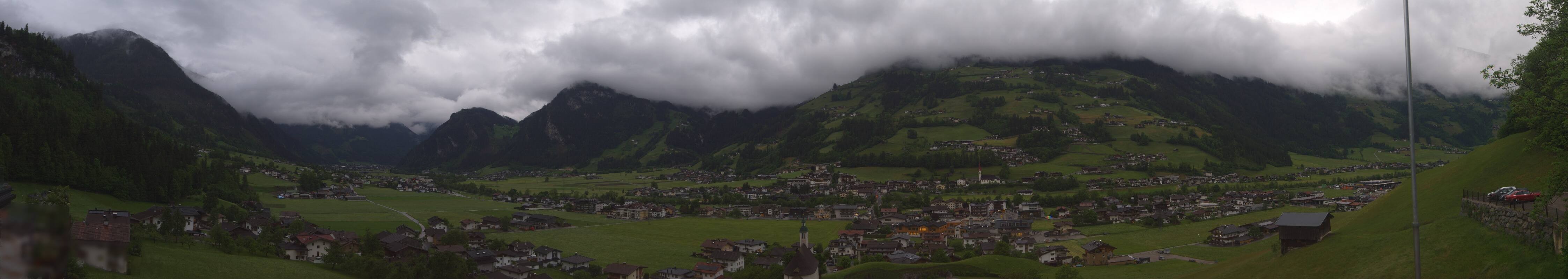 Archiv Foto Webcam Blick von Bichl auf Mayrhofen