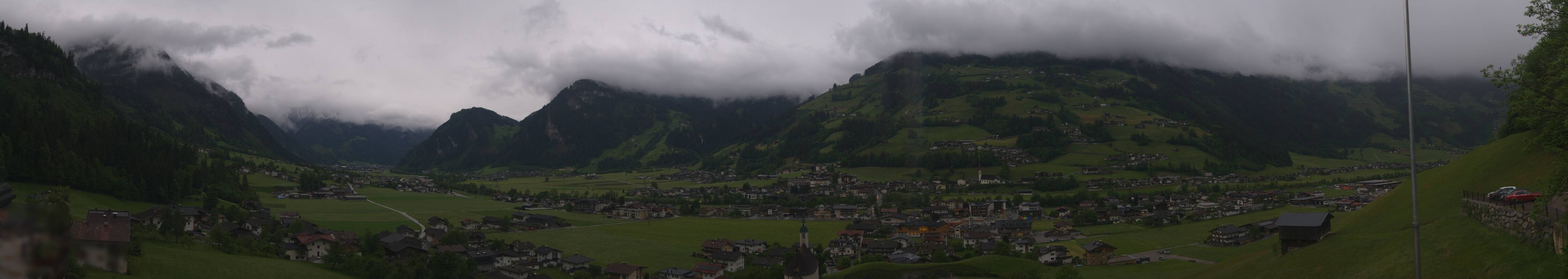 Archiv Foto Webcam Blick von Bichl auf Mayrhofen