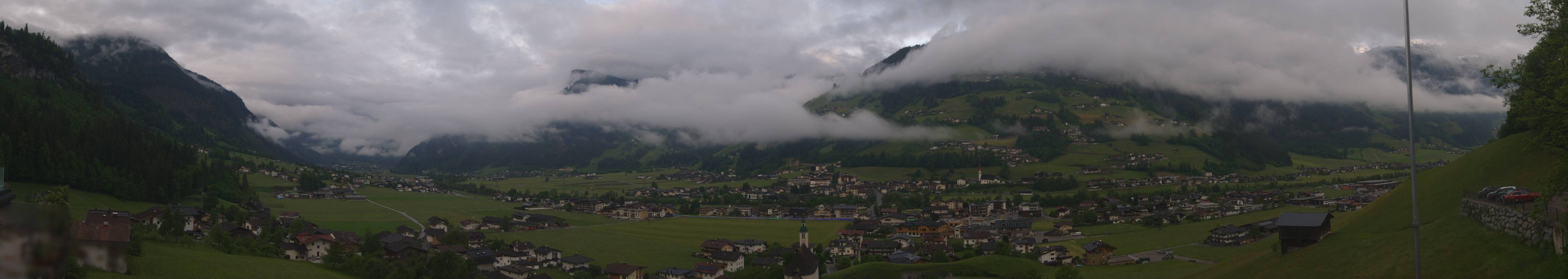 Archiv Foto Webcam Blick von Bichl auf Mayrhofen
