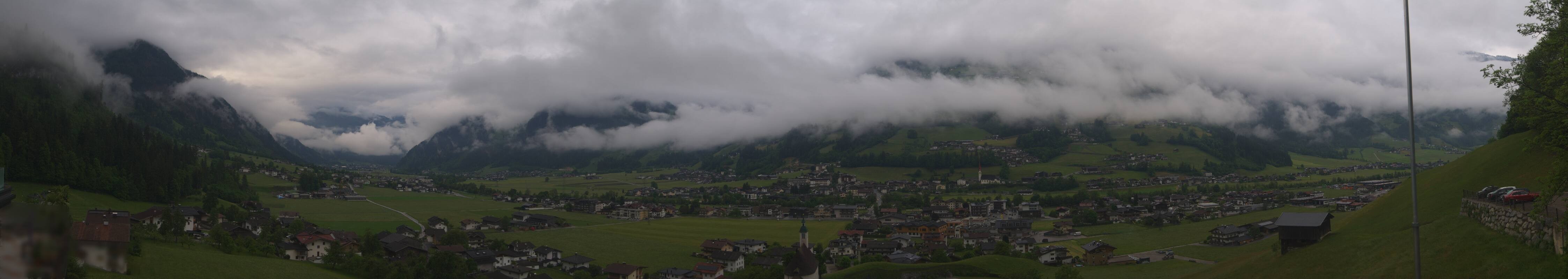 Archiv Foto Webcam Blick von Bichl auf Mayrhofen
