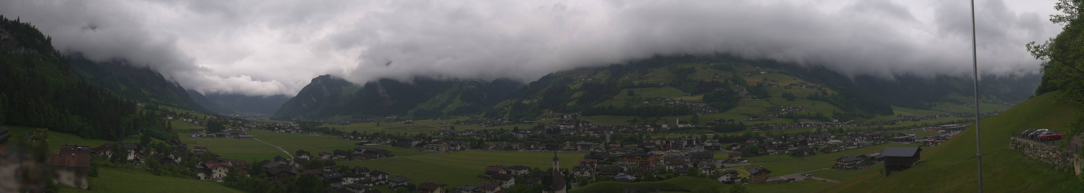 Archiv Foto Webcam Blick von Bichl auf Mayrhofen