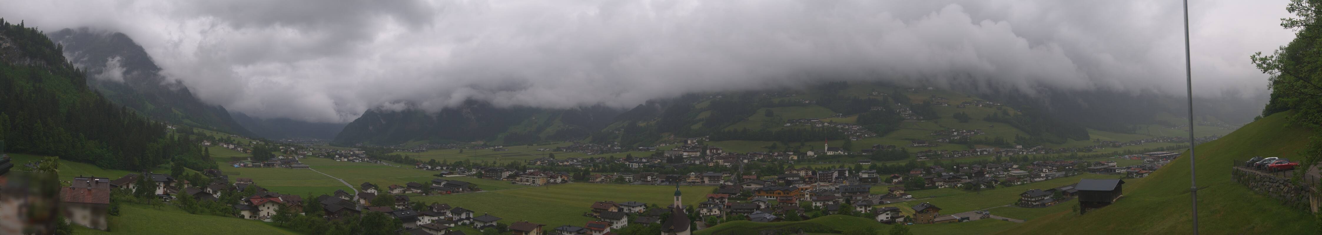 Archiv Foto Webcam Blick von Bichl auf Mayrhofen