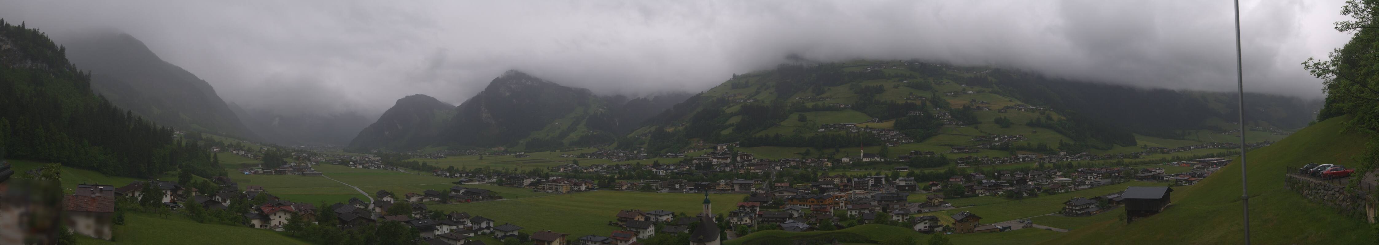 Archiv Foto Webcam Blick von Bichl auf Mayrhofen