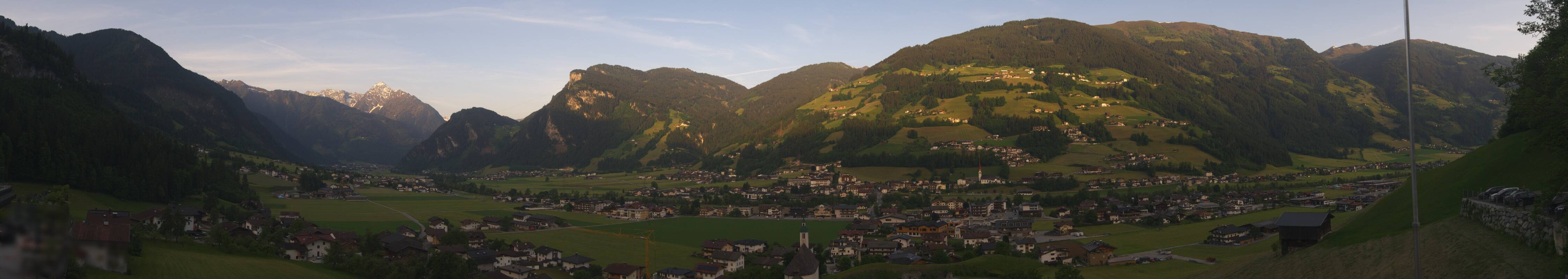 Archiv Foto Webcam Blick von Bichl auf Mayrhofen