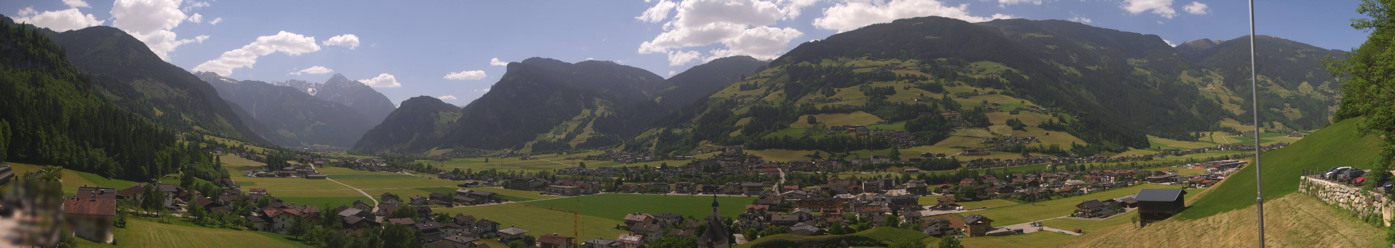 Archiv Foto Webcam Blick von Bichl auf Mayrhofen