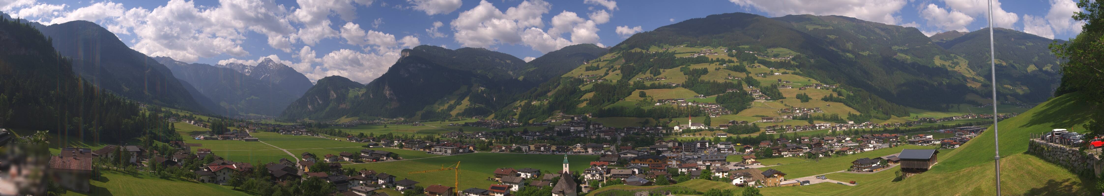 Archiv Foto Webcam Blick von Bichl auf Mayrhofen
