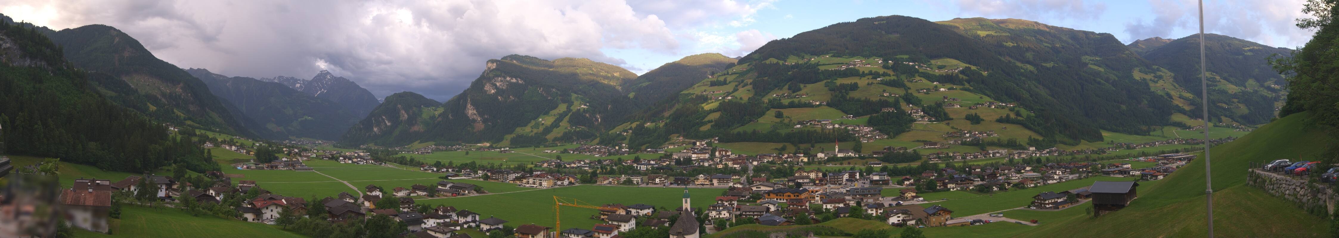 Archiv Foto Webcam Blick von Bichl auf Mayrhofen