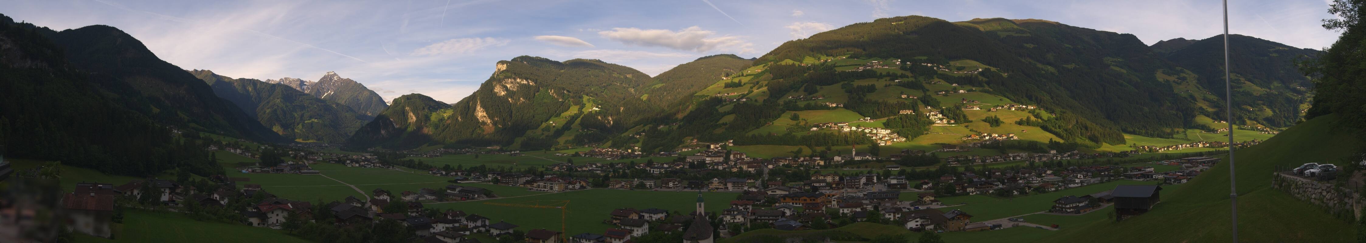 Archiv Foto Webcam Blick von Bichl auf Mayrhofen