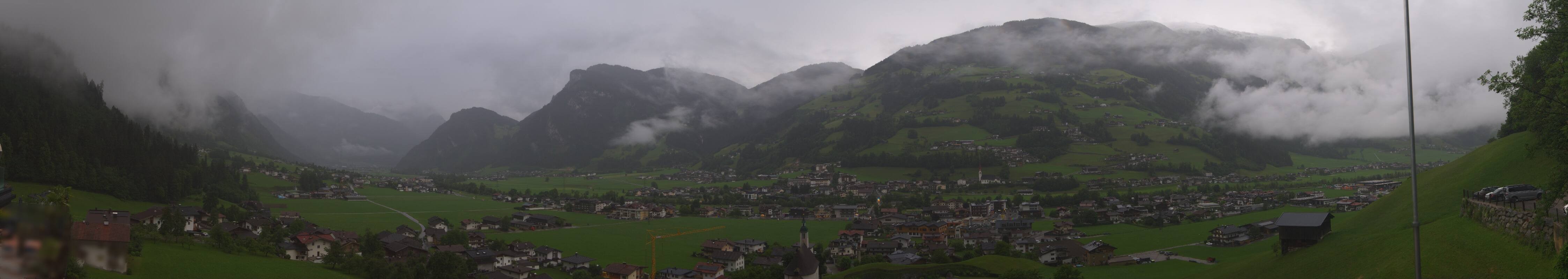 Archiv Foto Webcam Blick von Bichl auf Mayrhofen