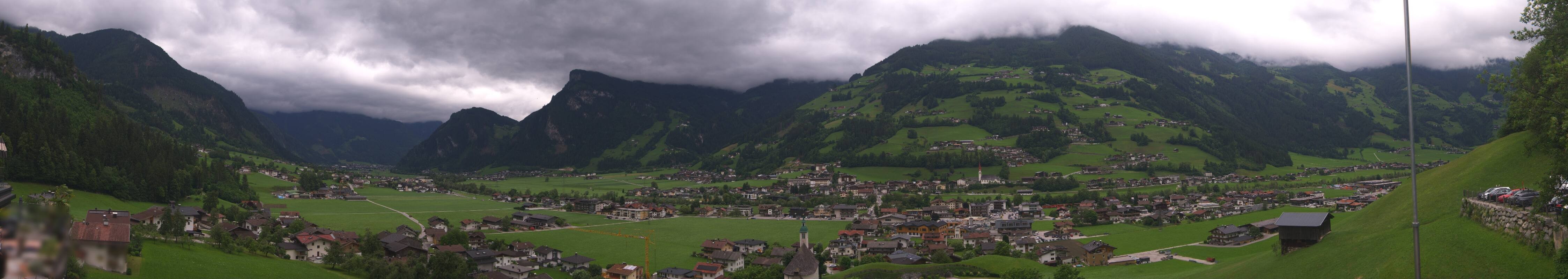 Archiv Foto Webcam Blick von Bichl auf Mayrhofen