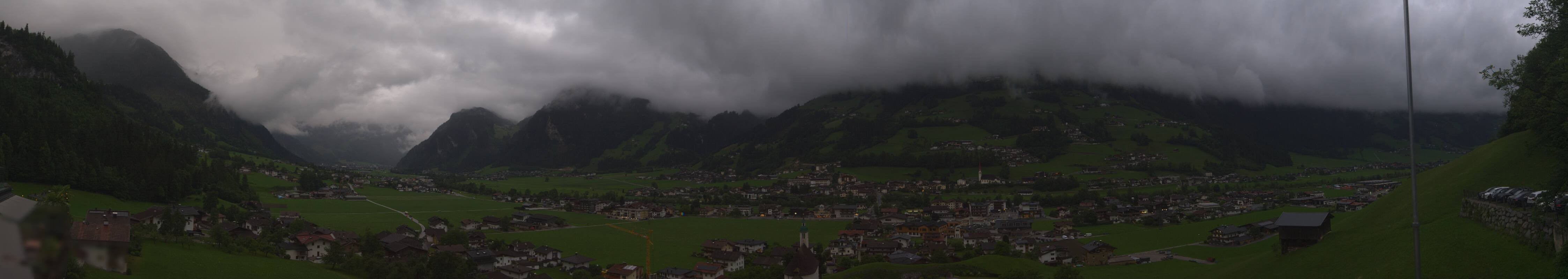 Archiv Foto Webcam Blick von Bichl auf Mayrhofen