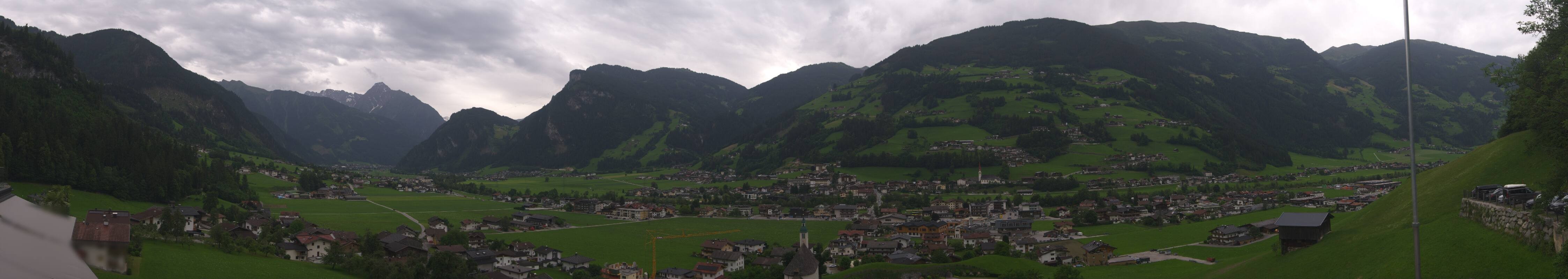 Archiv Foto Webcam Blick von Bichl auf Mayrhofen