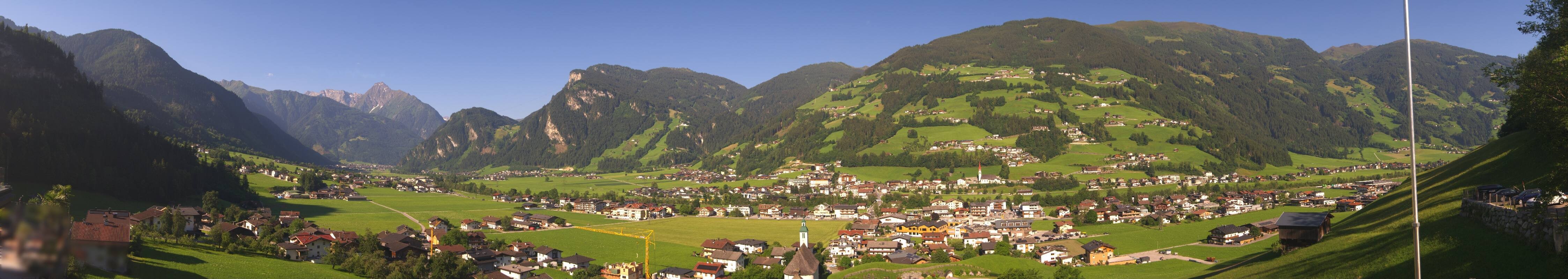 Archiv Foto Webcam Blick von Bichl auf Mayrhofen