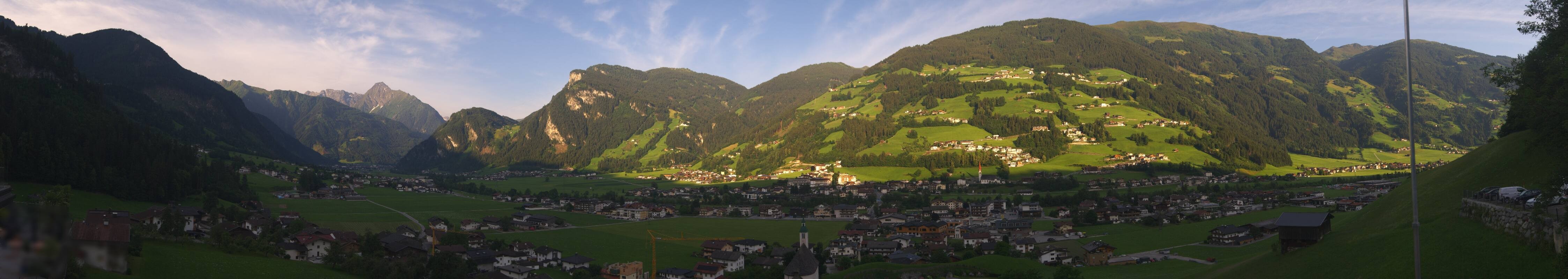 Archiv Foto Webcam Blick von Bichl auf Mayrhofen