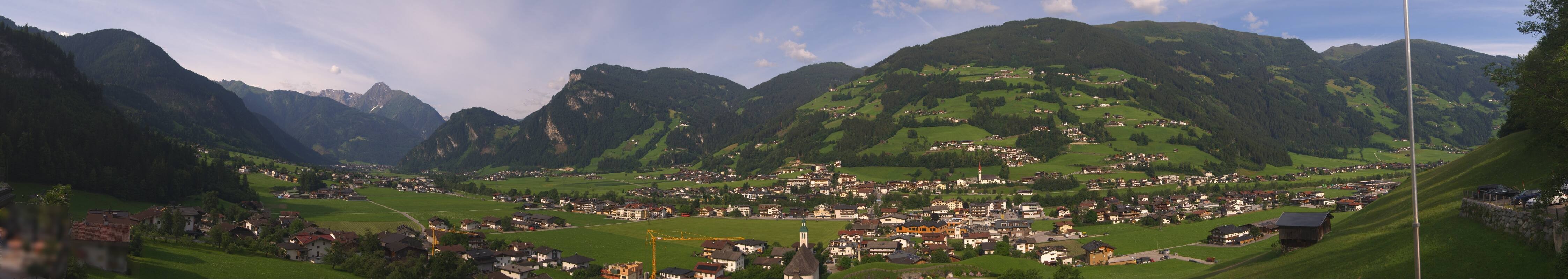 Archiv Foto Webcam Blick von Bichl auf Mayrhofen