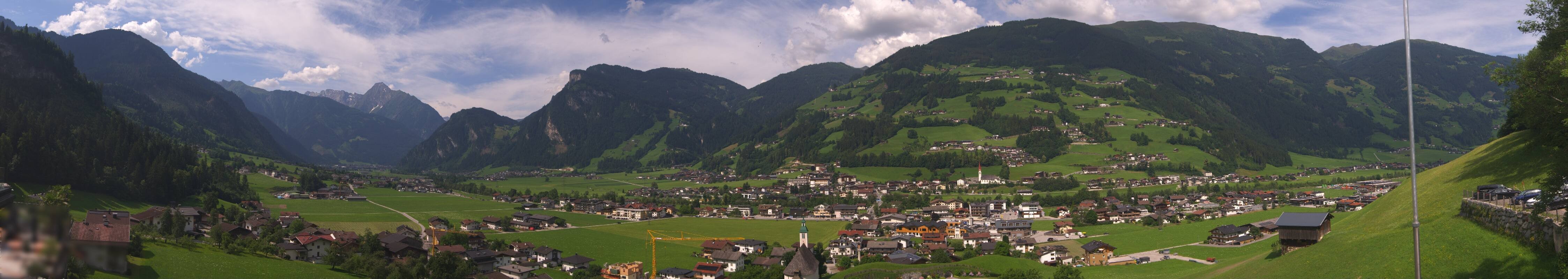 Archiv Foto Webcam Blick von Bichl auf Mayrhofen