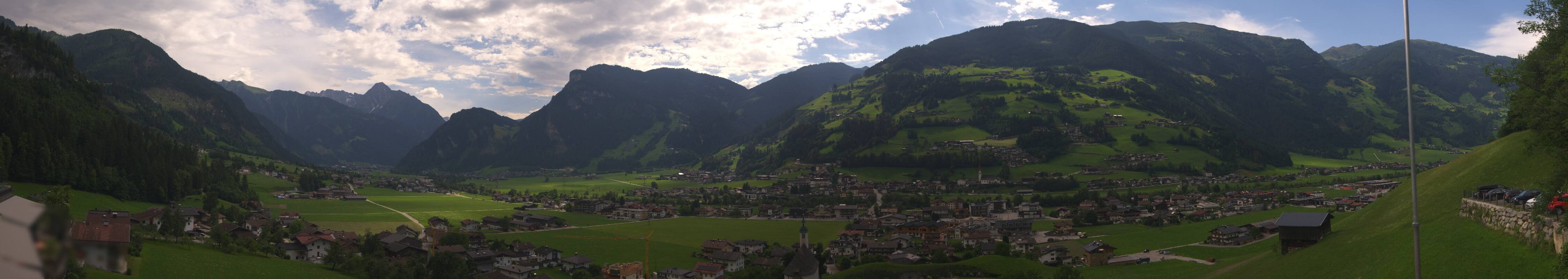 Archiv Foto Webcam Blick von Bichl auf Mayrhofen